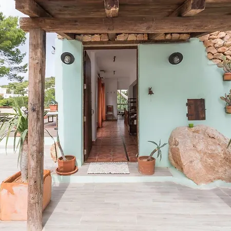 Haveli House Ibizan Rustic House בית כפרי *